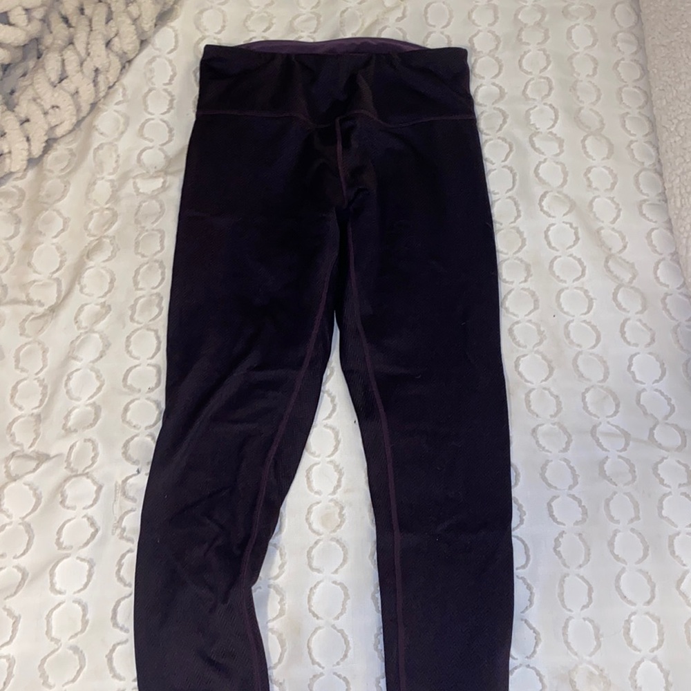 Dark purple leggings, size M